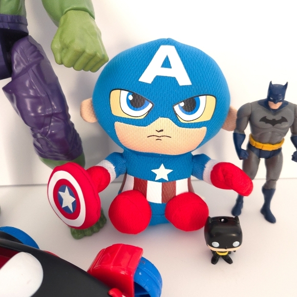 Comic DC Marvel Superhero Action Figures, Car, Plush- Hulk, Spider Man, Batman - Picture 4 of 6